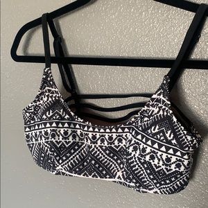 NWOT Tribal Bikini Top - Goes with Everything!